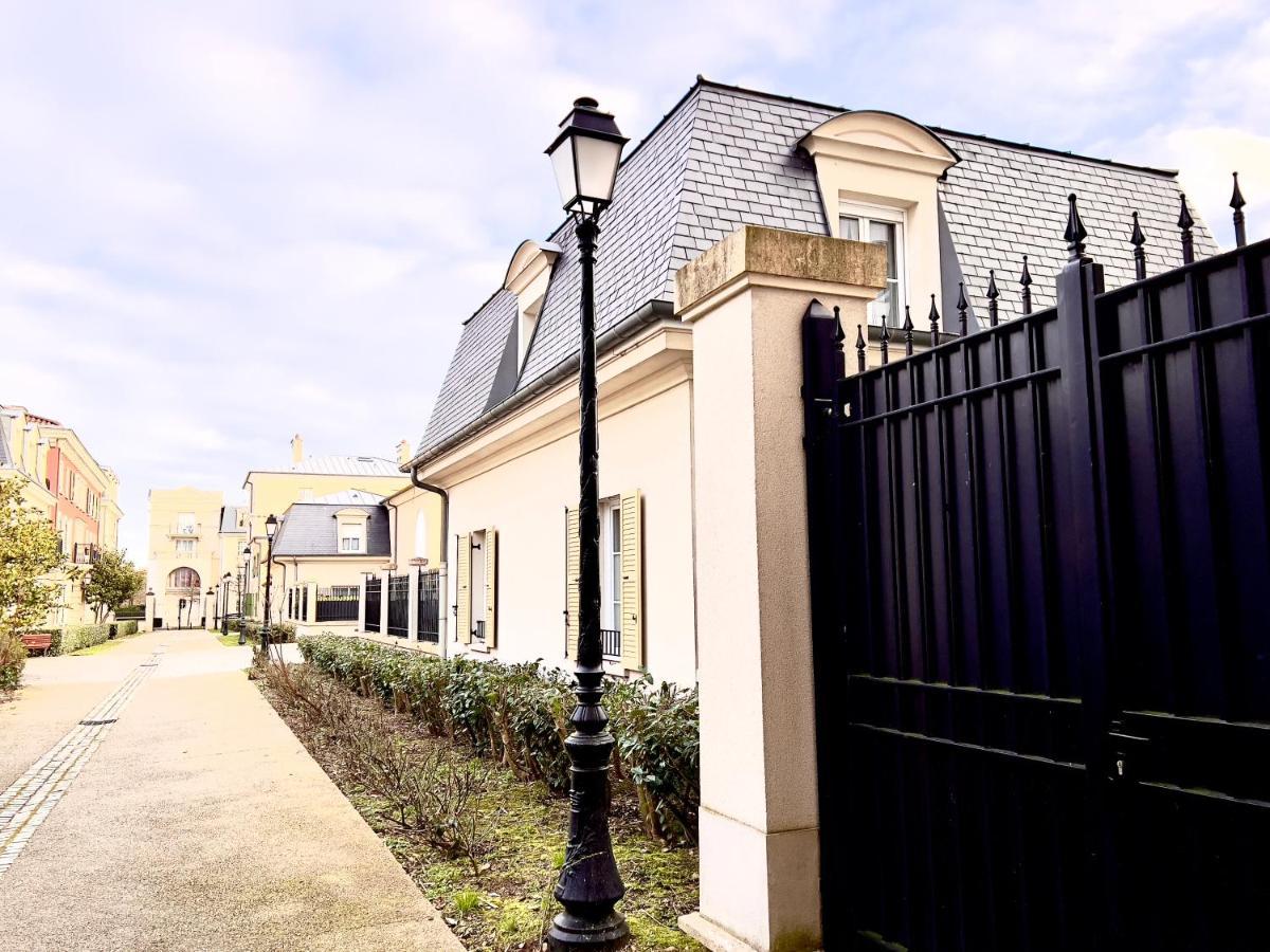 Lifestyle Disneyland Paris 8 Pax Serris Eksteriør billede